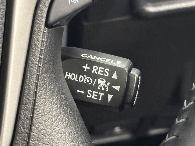 TOYOTA LANDCRUISER PRADO 2022 Image 31