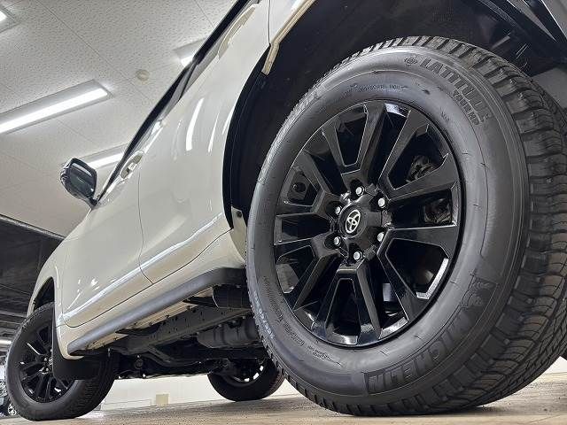 TOYOTA LANDCRUISER PRADO 2022 Image 31