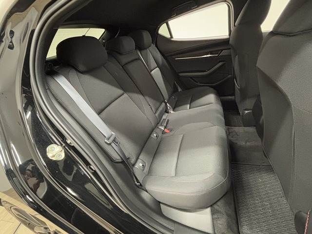 MAZDA 3 FASTBACK 2025 Image 31