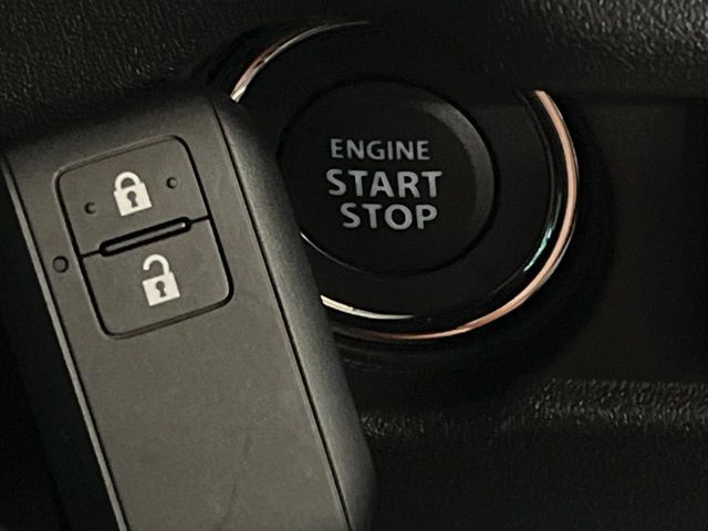 SUZUKI JIMNY NOMADE 2025 Image 31