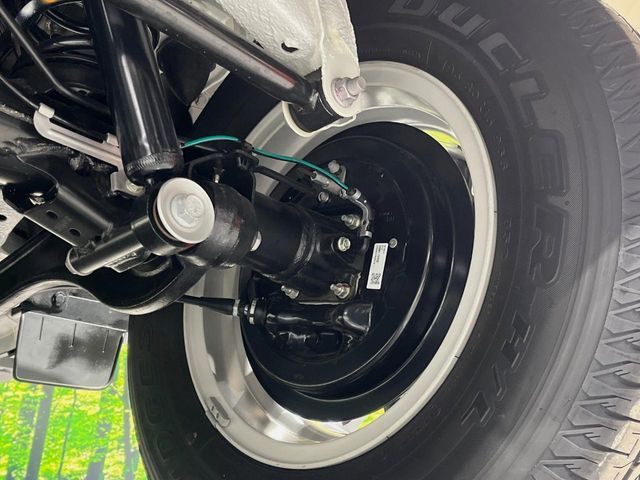 SUZUKI JIMNY NOMADE 2025 Image 31