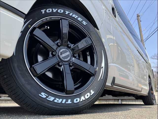 TOYOTA HIACE VAN 4WD 2023 Image 31