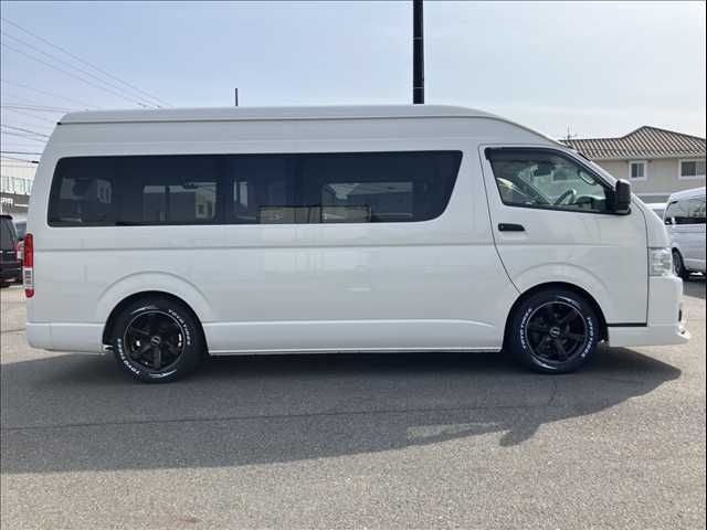 TOYOTA HIACE VAN 4WD 2023 Image 31