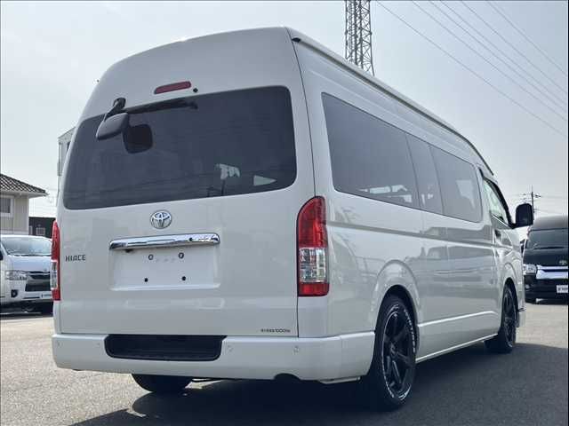 TOYOTA HIACE VAN 4WD 2023 Image 31