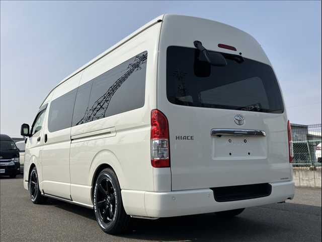 TOYOTA HIACE VAN 4WD 2023 Image 31