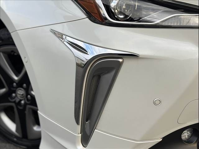 TOYOTA PRIUS 4WD 2019 Image 31
