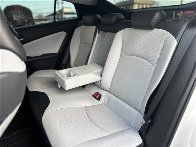 TOYOTA PRIUS 4WD 2019 Image 31