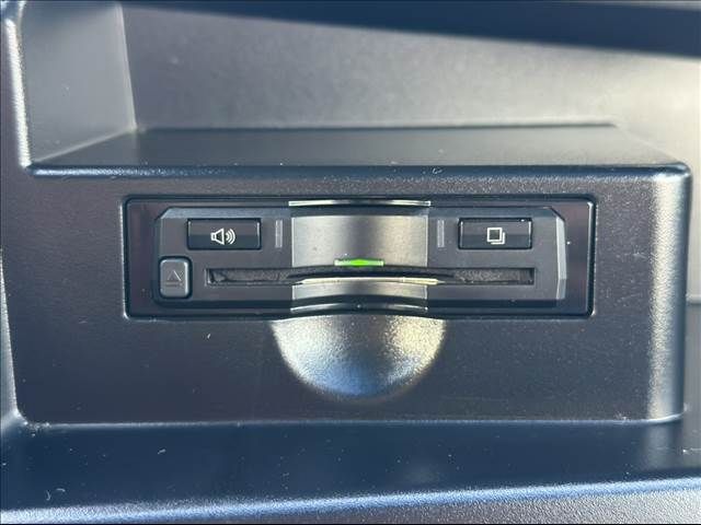 TOYOTA ESTIMA 2014 Image 31