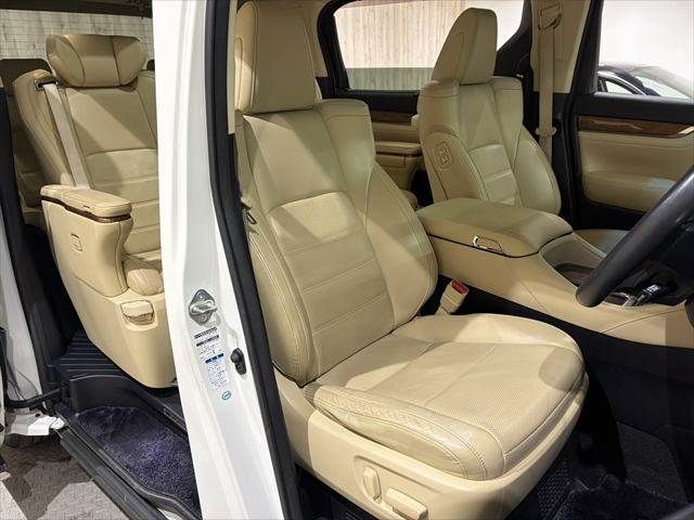 TOYOTA ALPHARD HYBRID 4WD 2015 Image 31