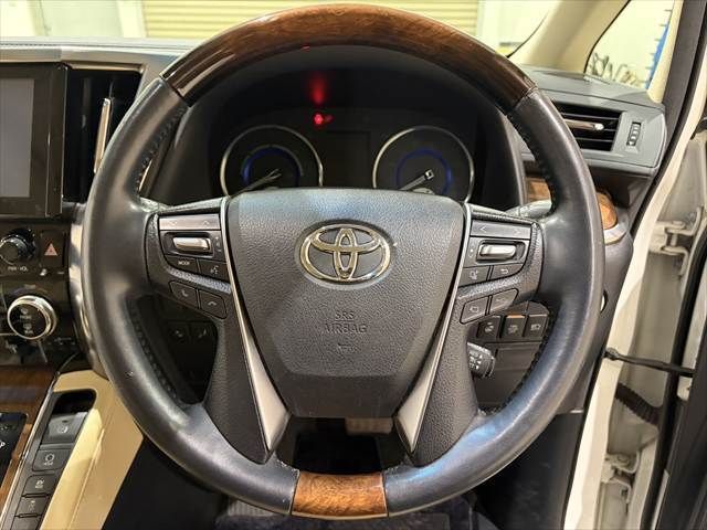 TOYOTA ALPHARD HYBRID 4WD 2015 Image 31