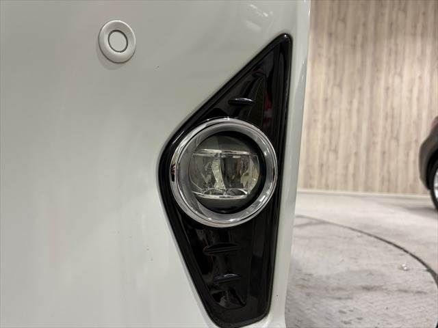 TOYOTA ALPHARD HYBRID 4WD 2015 Image 31