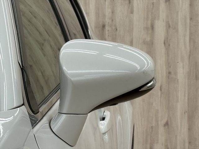 TOYOTA LEXUS GS300H 2018 Image 31