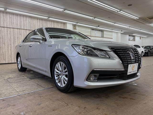 TOYOTA CROWN SEDAN HYBRID 2013 Image 31