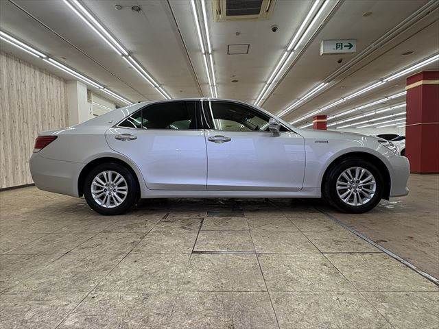 TOYOTA CROWN SEDAN HYBRID 2013 Image 31