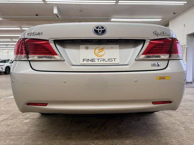 TOYOTA CROWN SEDAN HYBRID 2013 Image 31