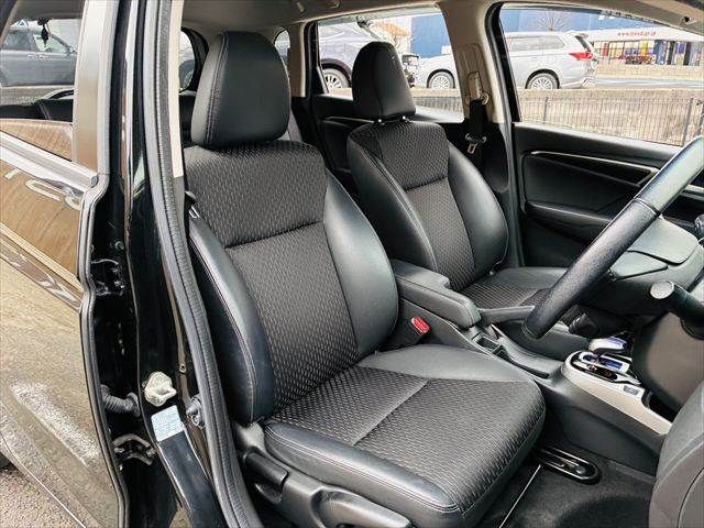 HONDA FIT HYBRID 2016 Image 31