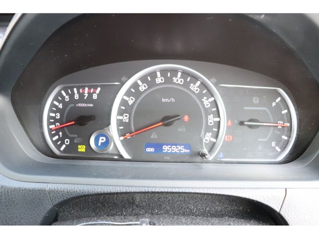 TOYOTA VOXY 2017 Image 31