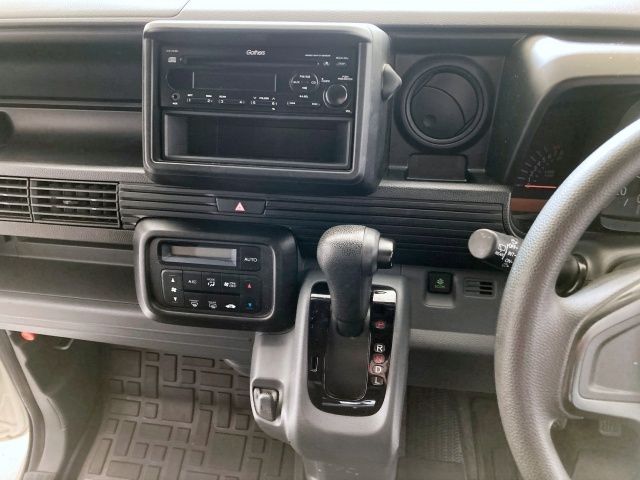 HONDA N-VAN 4WD 2019 Image 31