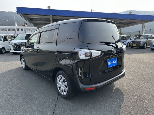 TOYOTA SIENTA 2017 Image 31