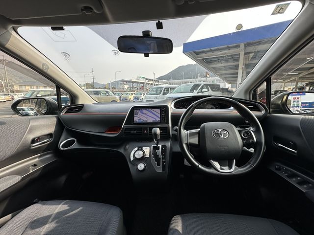 TOYOTA SIENTA 2017 Image 31