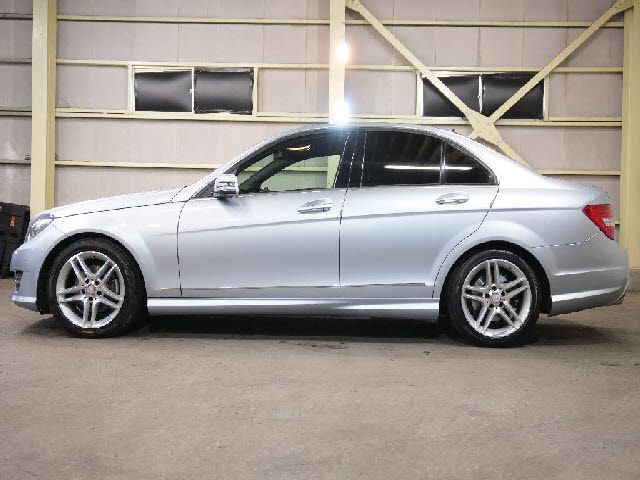 MERCEDES BENZ C CLAS 2013 Image 31