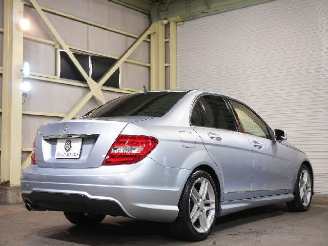MERCEDES BENZ C CLAS 2013 Image 31