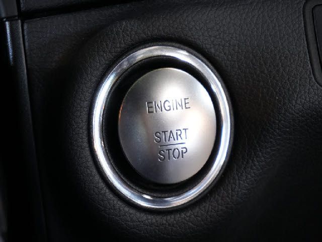 MERCEDES BENZ C CLAS 2013 Image 31