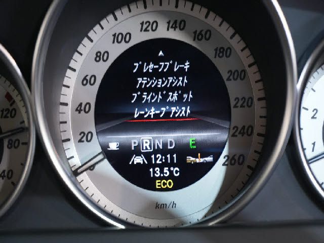 MERCEDES BENZ C CLAS 2013 Image 31