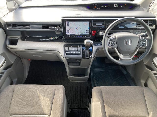 HONDA STEPWAGON 4WD 2015 Image 31