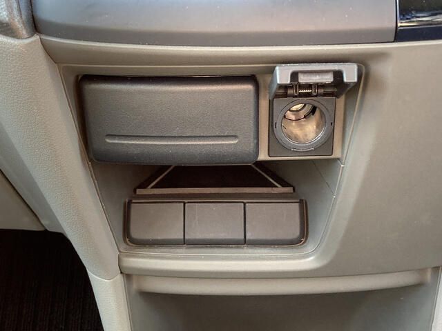 HONDA STEPWAGON 4WD 2015 Image 31