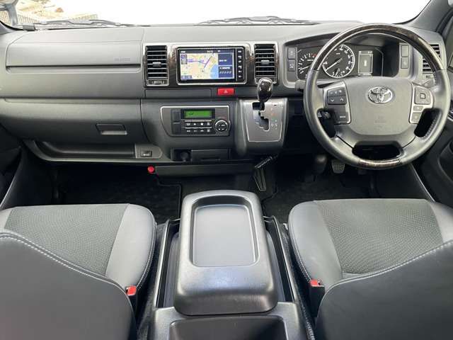 TOYOTA HIACE VAN 2WD 2023 Image 31
