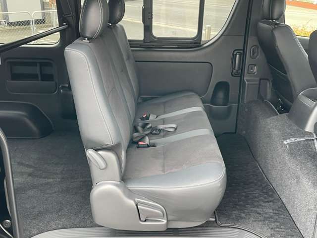 TOYOTA HIACE VAN 2WD 2023 Image 31