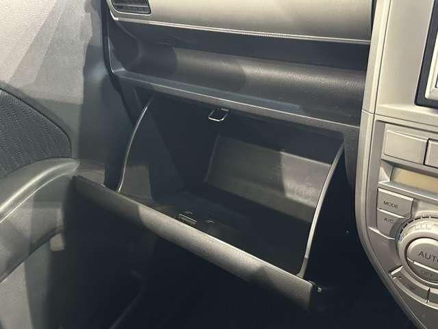 HONDA ZEST SPARK 2010 Image 31