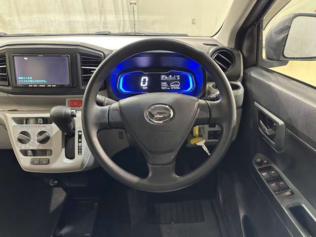 DAIHATSU MIRA E:S 2017 Image 31