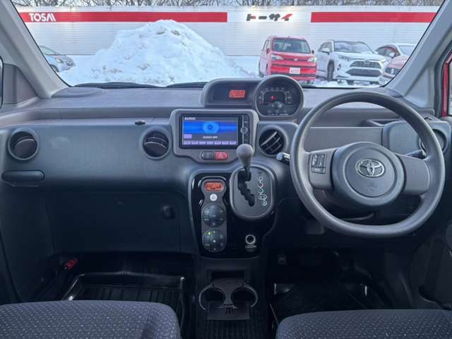 TOYOTA SPADE 4WD 2013 Image 31