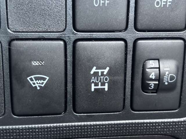 TOYOTA SPADE 4WD 2013 Image 31