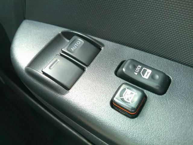 TOYOTA HIACE VAN 4WD 2021 Image 31