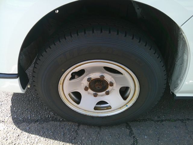 TOYOTA HIACE VAN 4WD 2021 Image 31