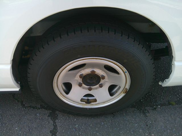 TOYOTA HIACE VAN 4WD 2021 Image 31