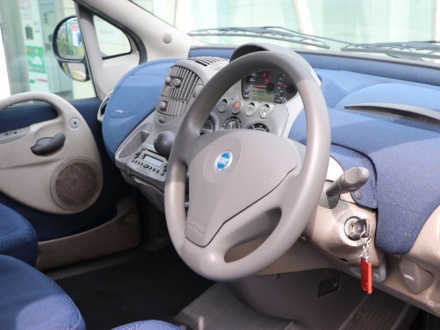 FIAT MULTIPLA 2004 Image 31