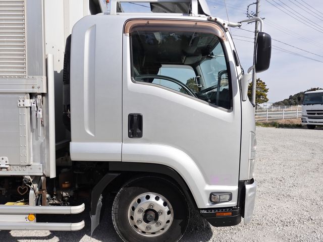 ISUZU FORWARD 2012 Image 31