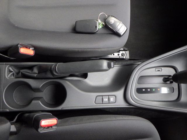 TOYOTA YARIS 2023 Image 31