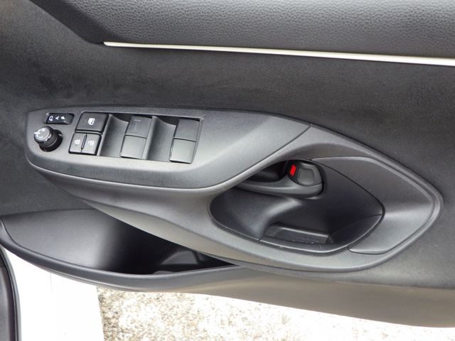 TOYOTA YARIS 2023 Image 31