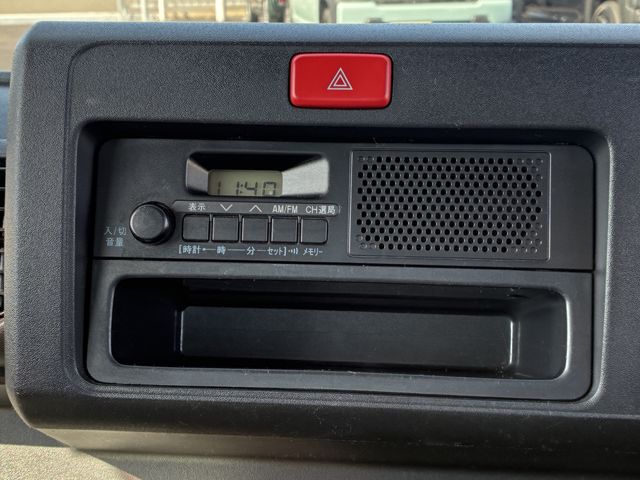 DAIHATSU HIJET TRUCK 4WD 2018 Image 31