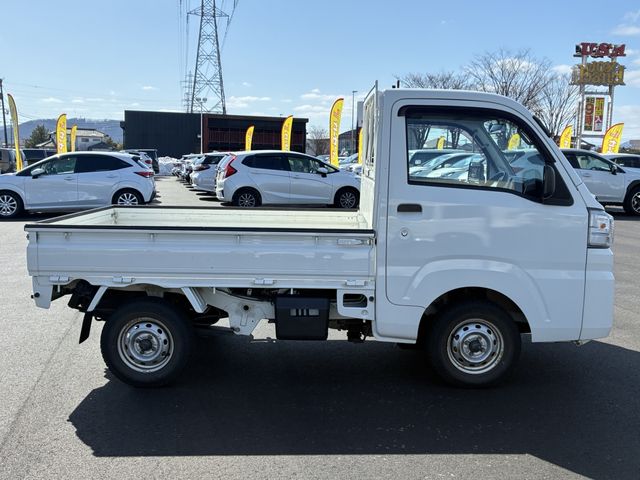 DAIHATSU HIJET TRUCK 4WD 2018 Image 31