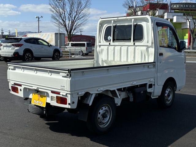 DAIHATSU HIJET TRUCK 4WD 2018 Image 31