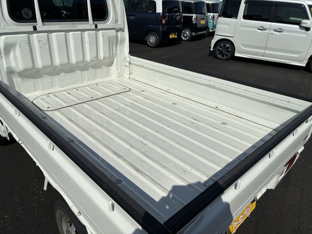 DAIHATSU HIJET TRUCK 4WD 2018 Image 31