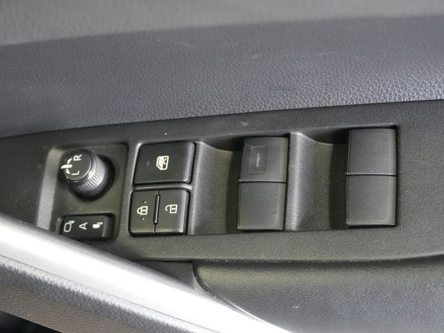 TOYOTA COROLLA CROSS 2021 Image 31