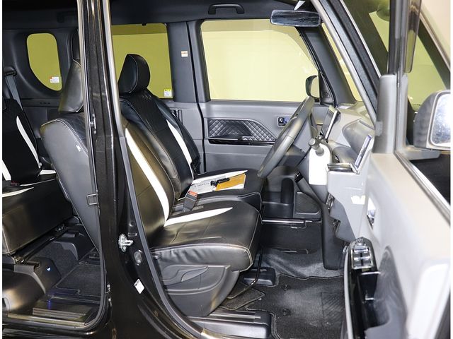 DAIHATSU TANTO CUSTOM 2019 Image 31