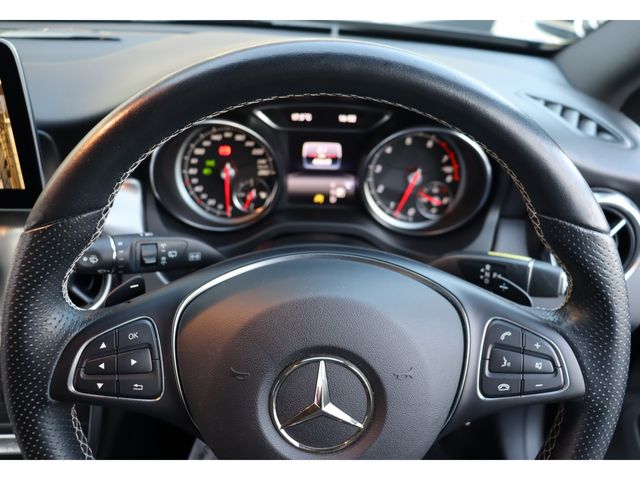 MERCEDES BENZ GLA CL 2019 Image 31